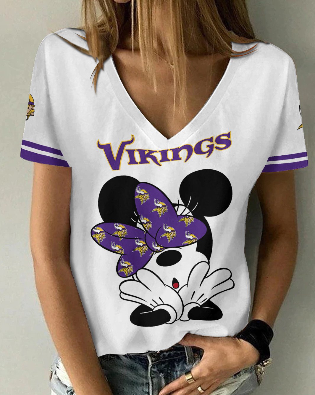 Minnesota Vikings V-neck Women T-shirt BG722