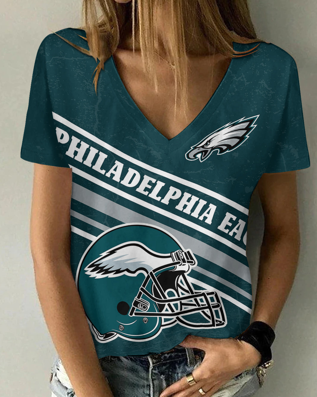 Philadelphia Eagles V-neck Women T-shirt AGC20