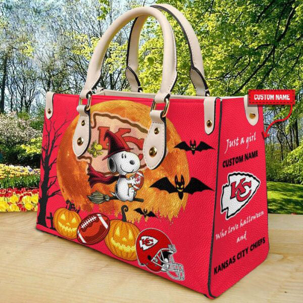 Kansas City Chiefs Halloween Leather Hand Bag Limited Edition AZDDLHB000048