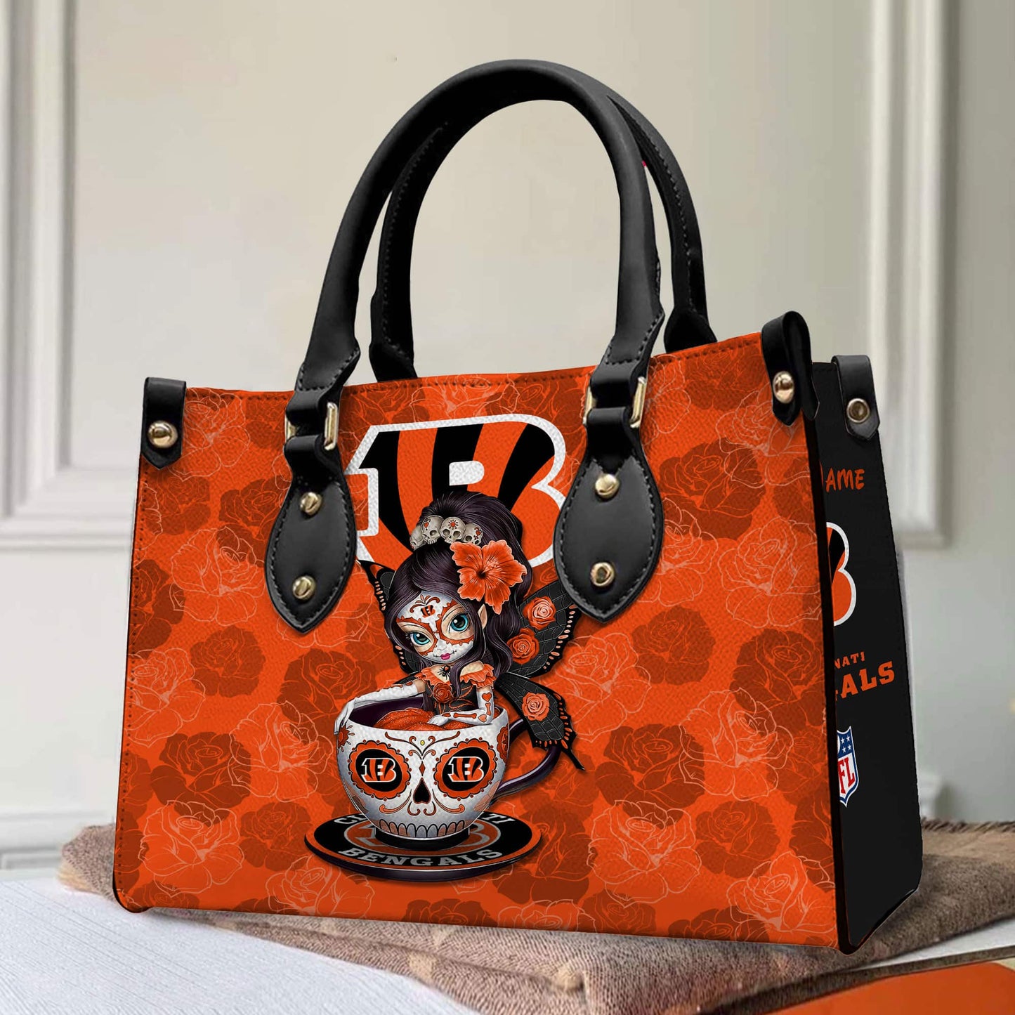 Cincinnati Bengals Personalized Leather Hand Bag BB54