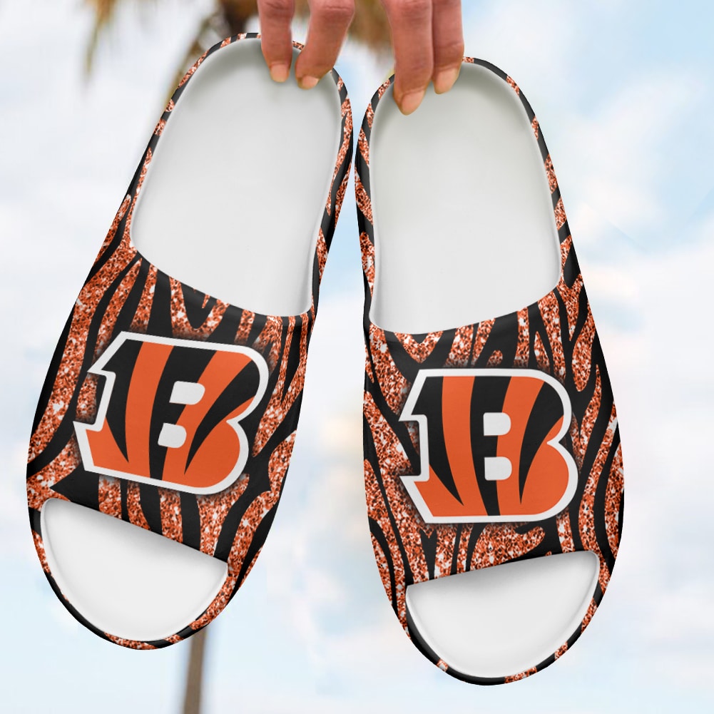 Cincinnati Bengals Yeezy Slippers Shoes SPT001