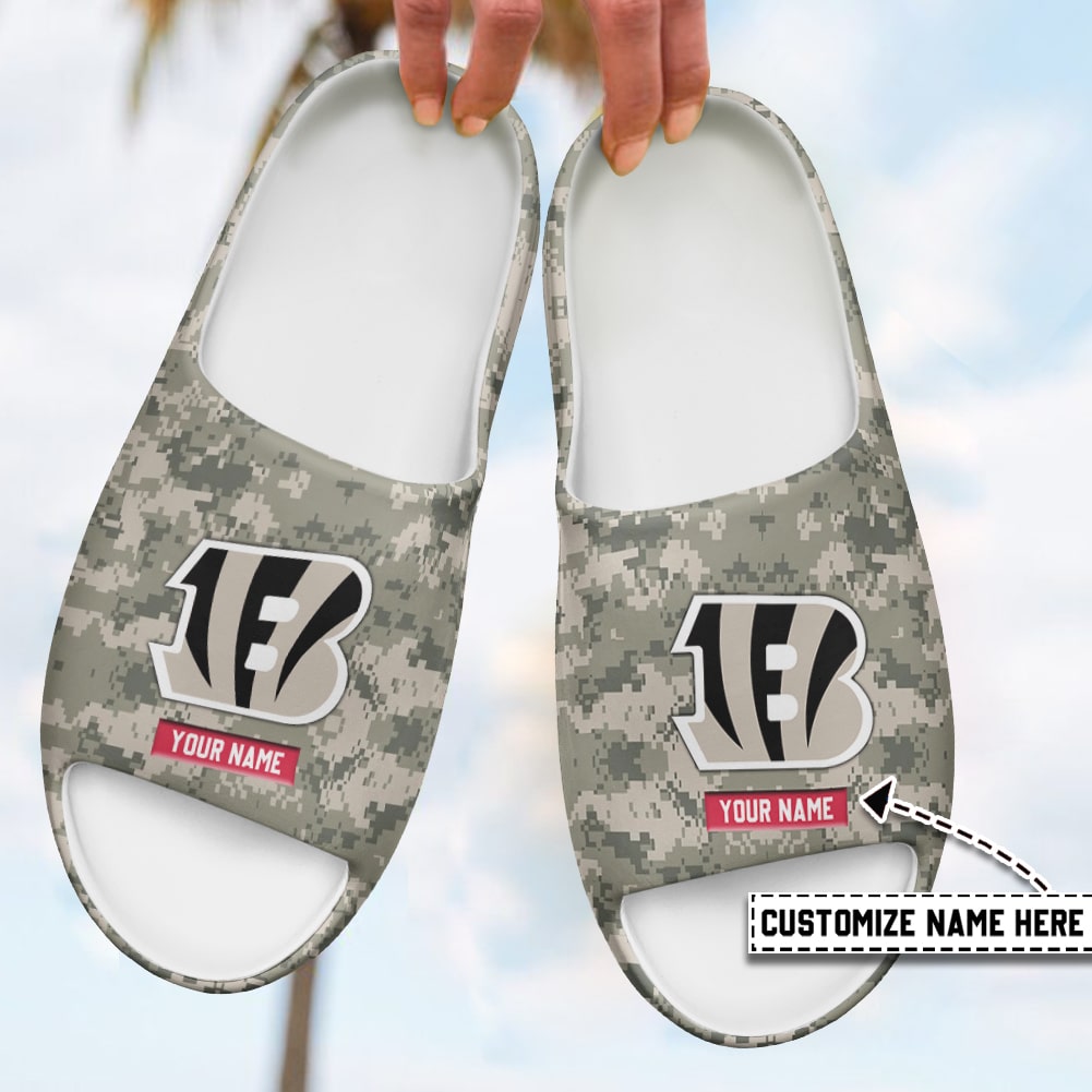 Cincinnati Bengals Personalized Yeezy Slippers Shoes SPT012