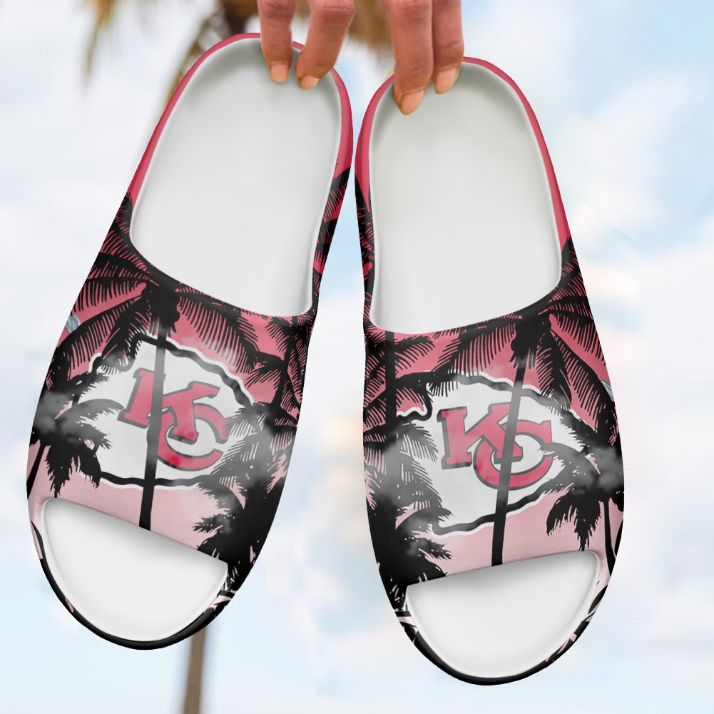 Kansas City Chiefs Yeezy Slippers Shoes SPT070