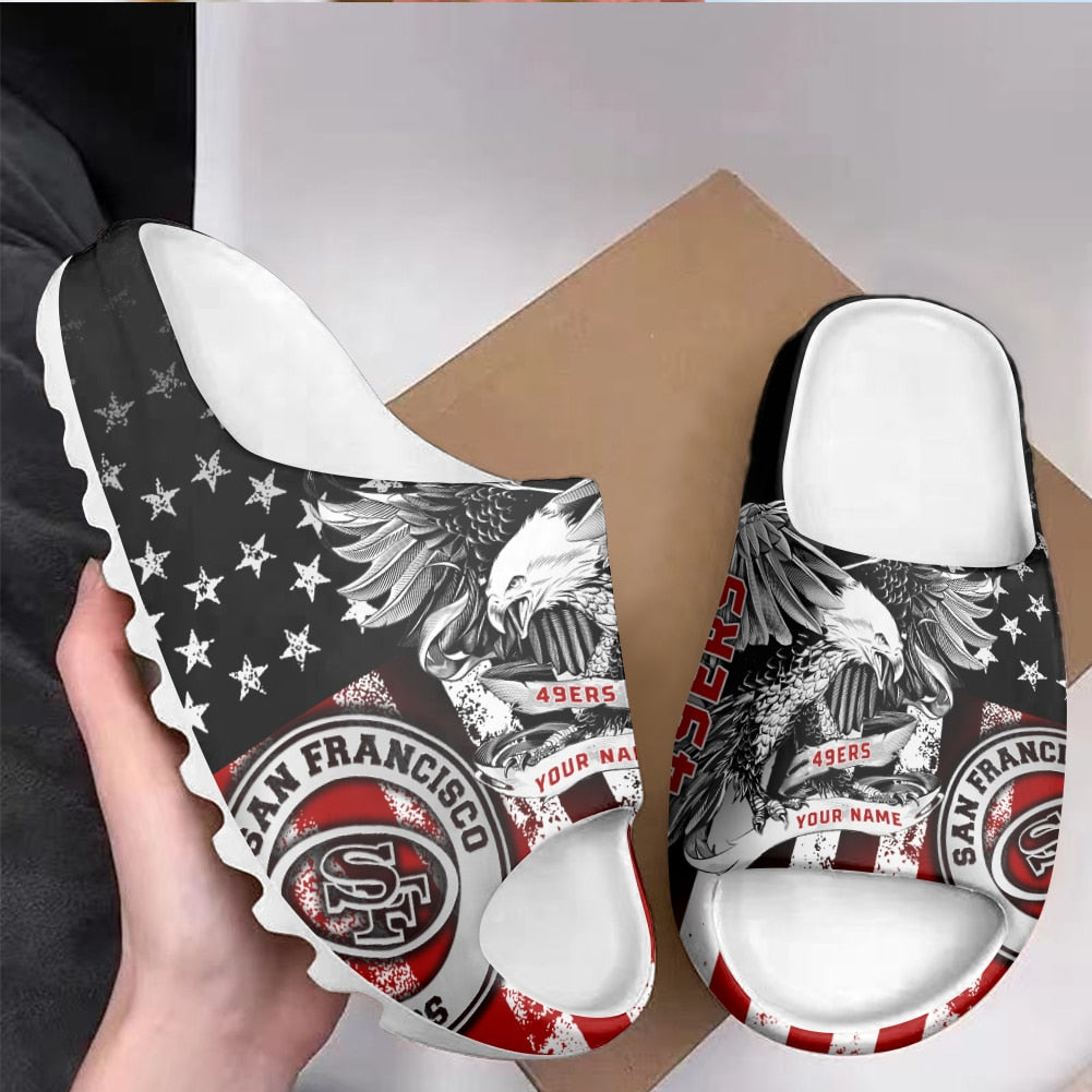San Francisco 49ers Personalized Yeezy Slippers Shoes SPT075