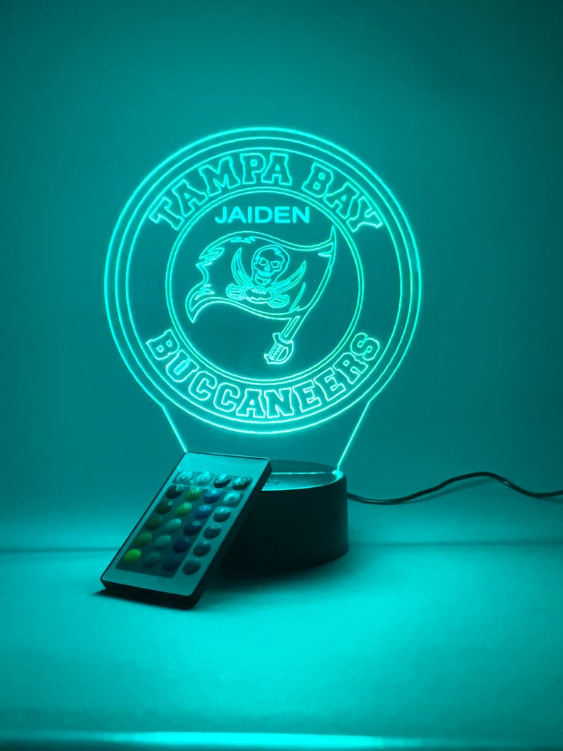 Tampa Bay Buccaneers Personalized 3D Lamp For Sport Fans AZ3DLA030