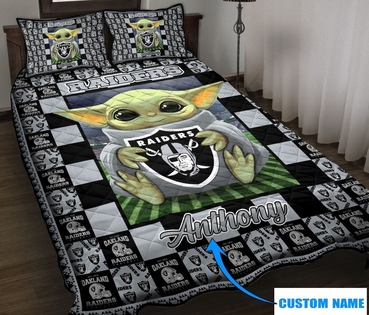 Las Vegas Raiders Personalized Quilt Set BG46