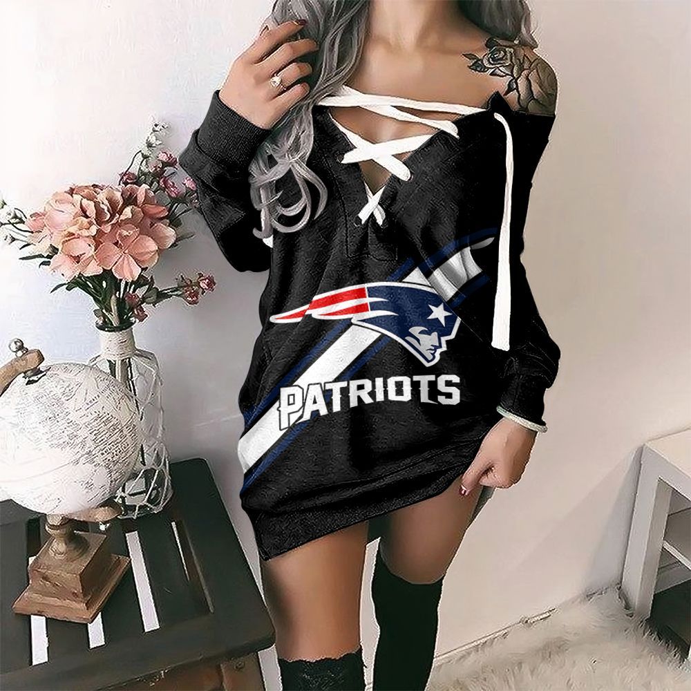 New England Patriots Lace-Up Sweatshirt 60