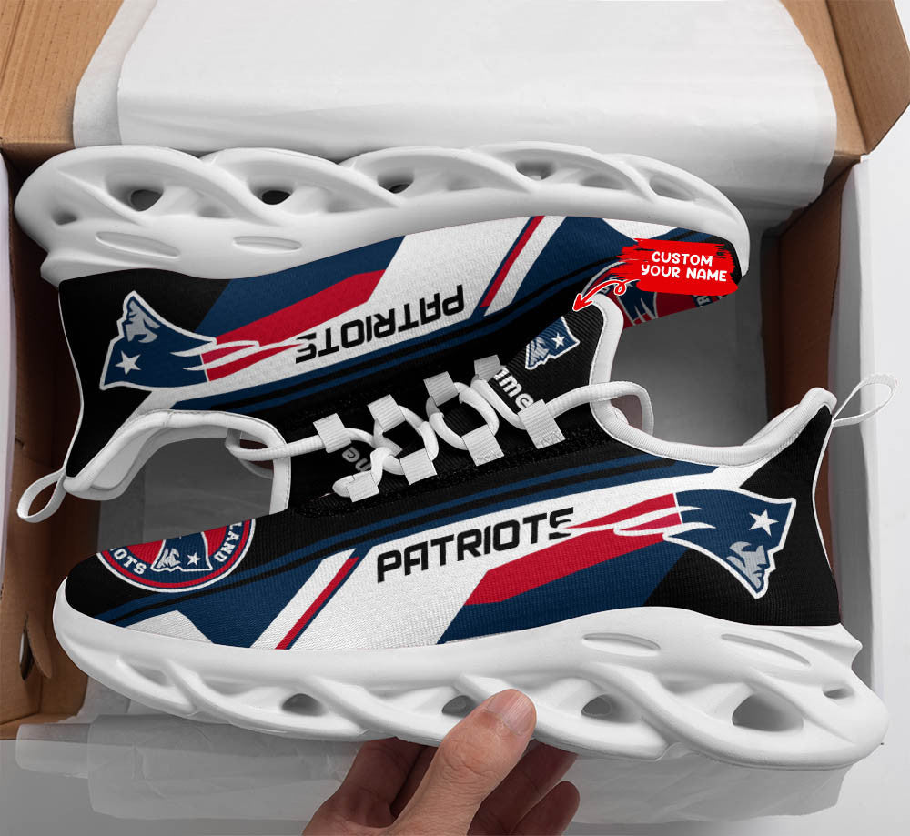 New England Patriots Personalized Yezy Running Sneakers SPD471