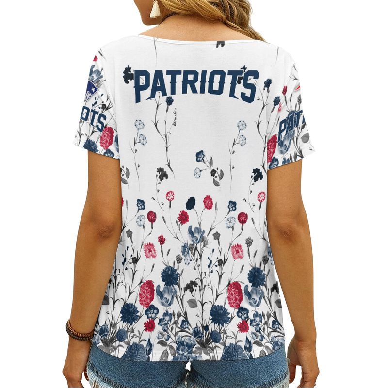 New England Patriots Personalized V-neck Women T-shirt