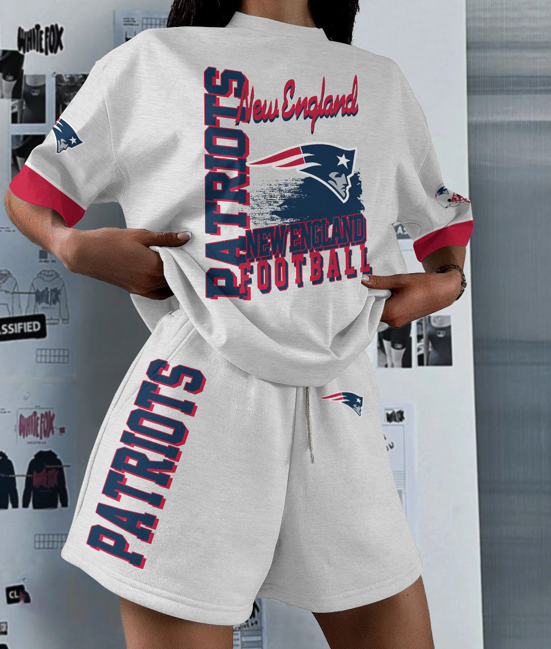 New England Patriots Limited Edition Top And Shorts Two-Piece Suits (2)