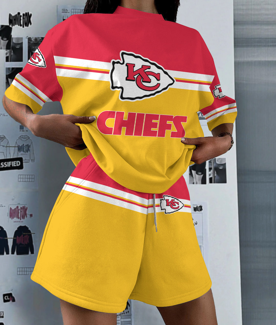 Kansas City Chiefs Limited Edition Top And Shorts Two-Piece Suits (1)