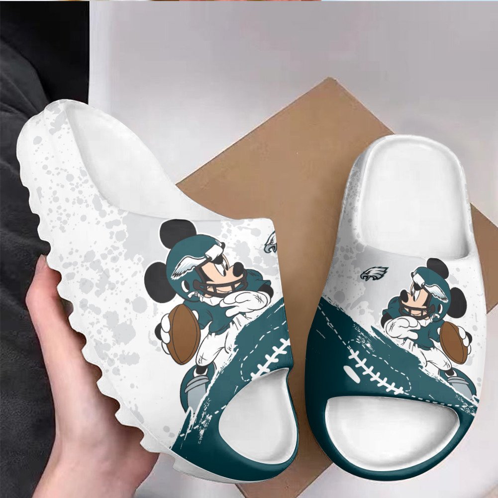Philadelphia Eagles Yeezy Slippers Shoes SPT035