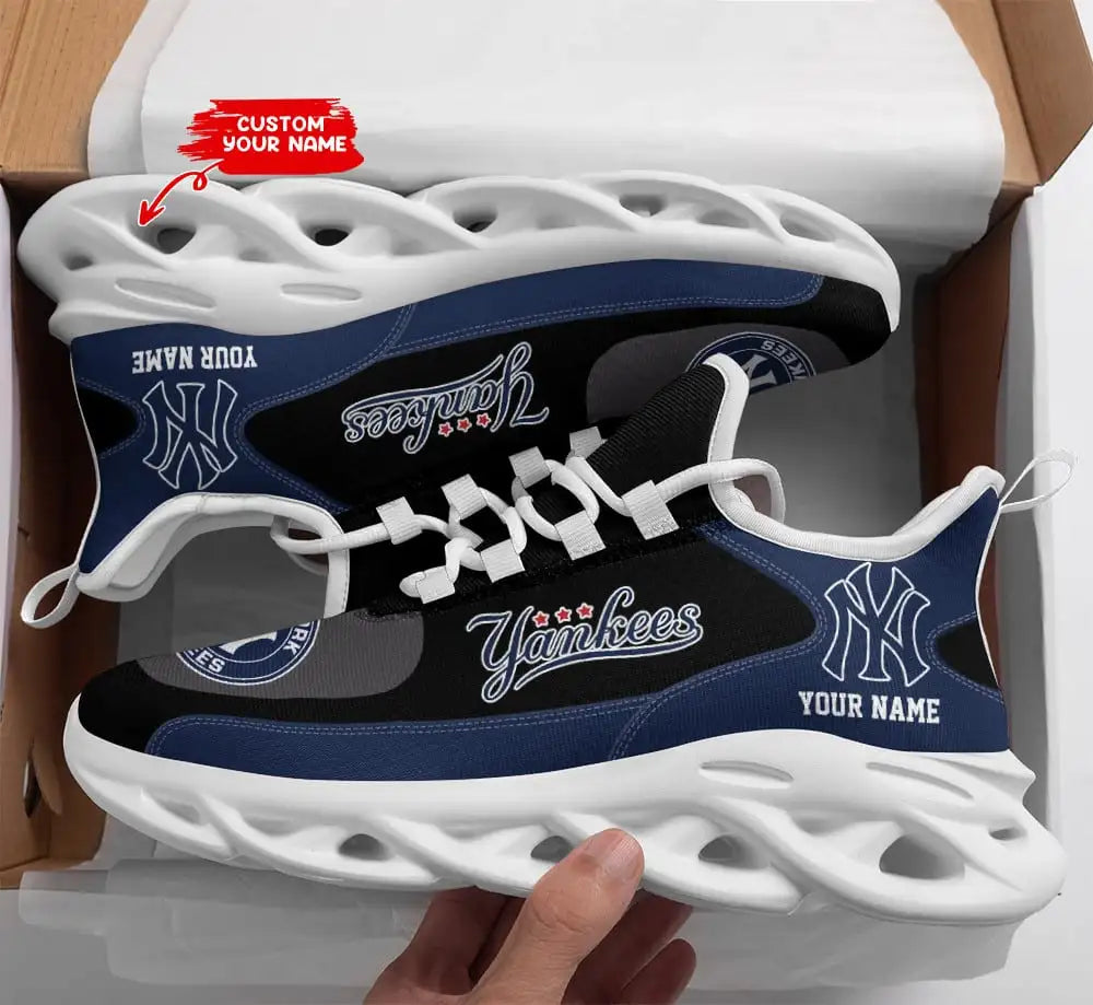 New York Yankees Personalized Yezy Running Sneakers SPD632