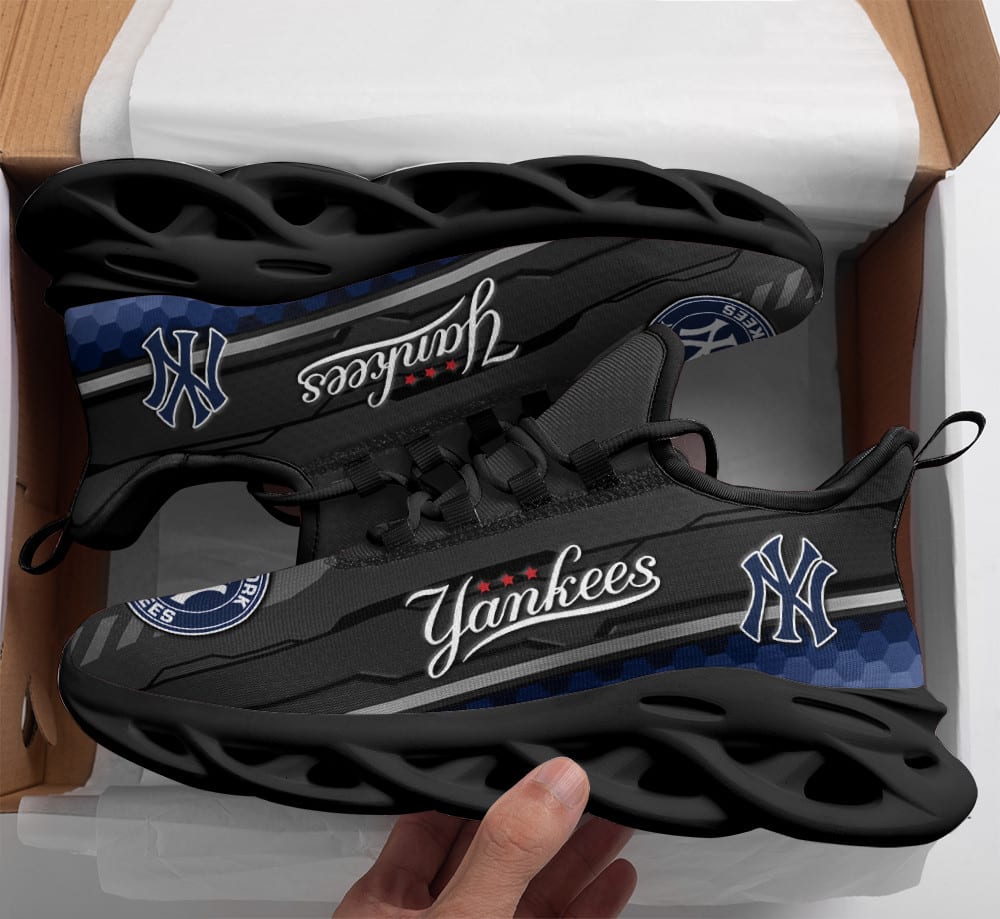 New York Yankees Personalized Yezy Running Sneakers SPD674