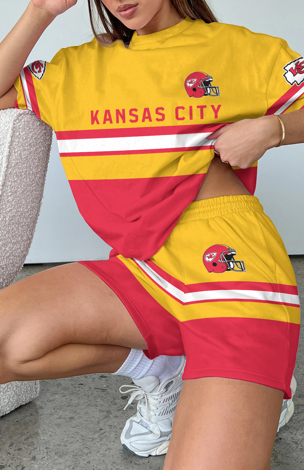 Kansas City Chiefs Limited Edition Top And Shorts Two-Piece Suits (3)