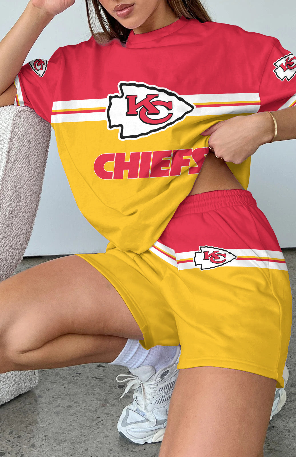 Kansas City Chiefs Limited Edition Top And Shorts Two-Piece Suits (1)