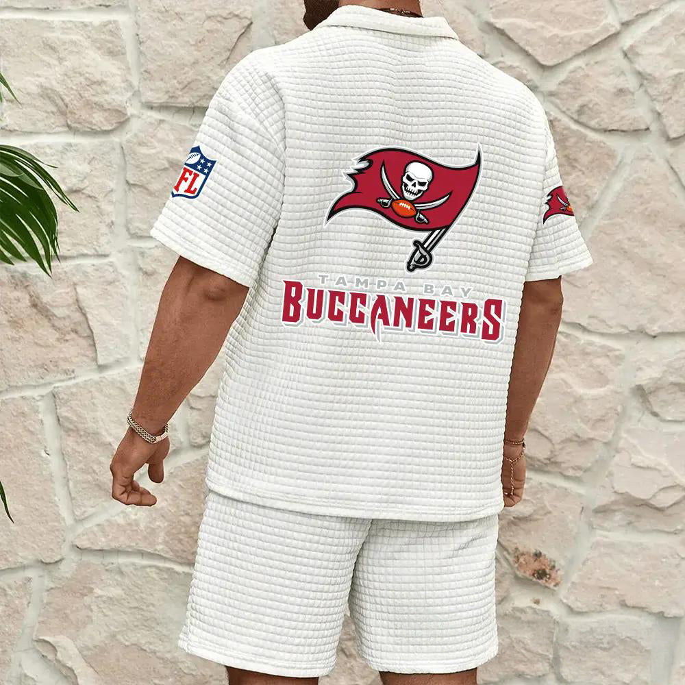 Tampa Bay Buccaneers Men’s Waffle Pattern Half Zipper Shirt And Shorts AZBT2DWSS000185