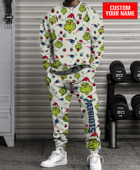 New England Patriots Christmas Pattern Sweatsuit And Sweatpants AZCASP000061