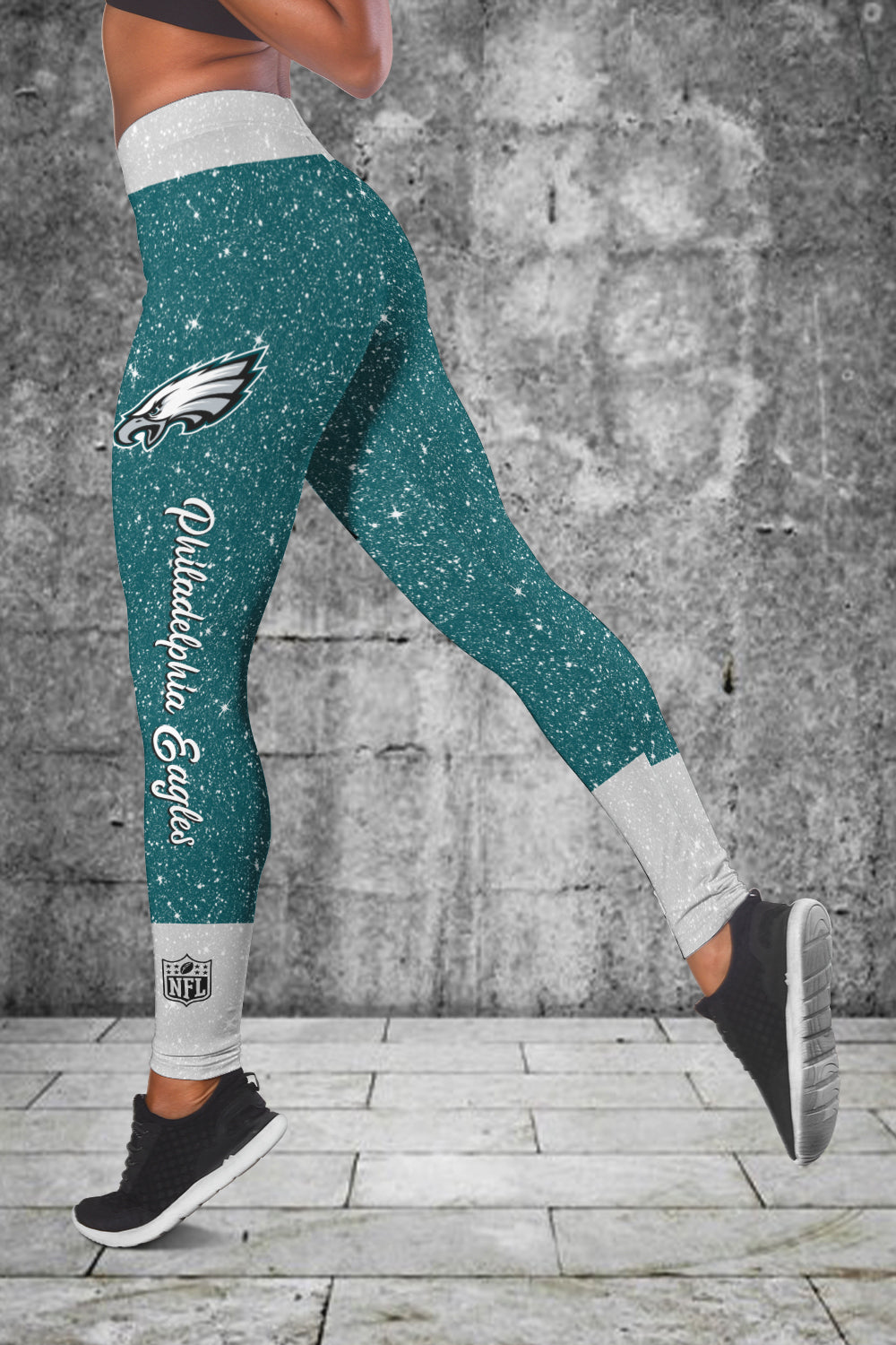 Philadelphia Eagles Personalized Combo Croptop Hoodie And Leggings AZCLG044+AZC2CHD044