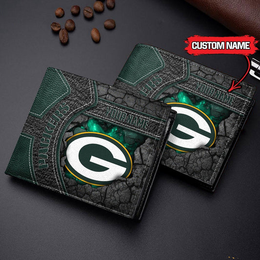 Green Bay Packers Football Custom Name Men’s Classic Leather Wallet AZHAMW000023