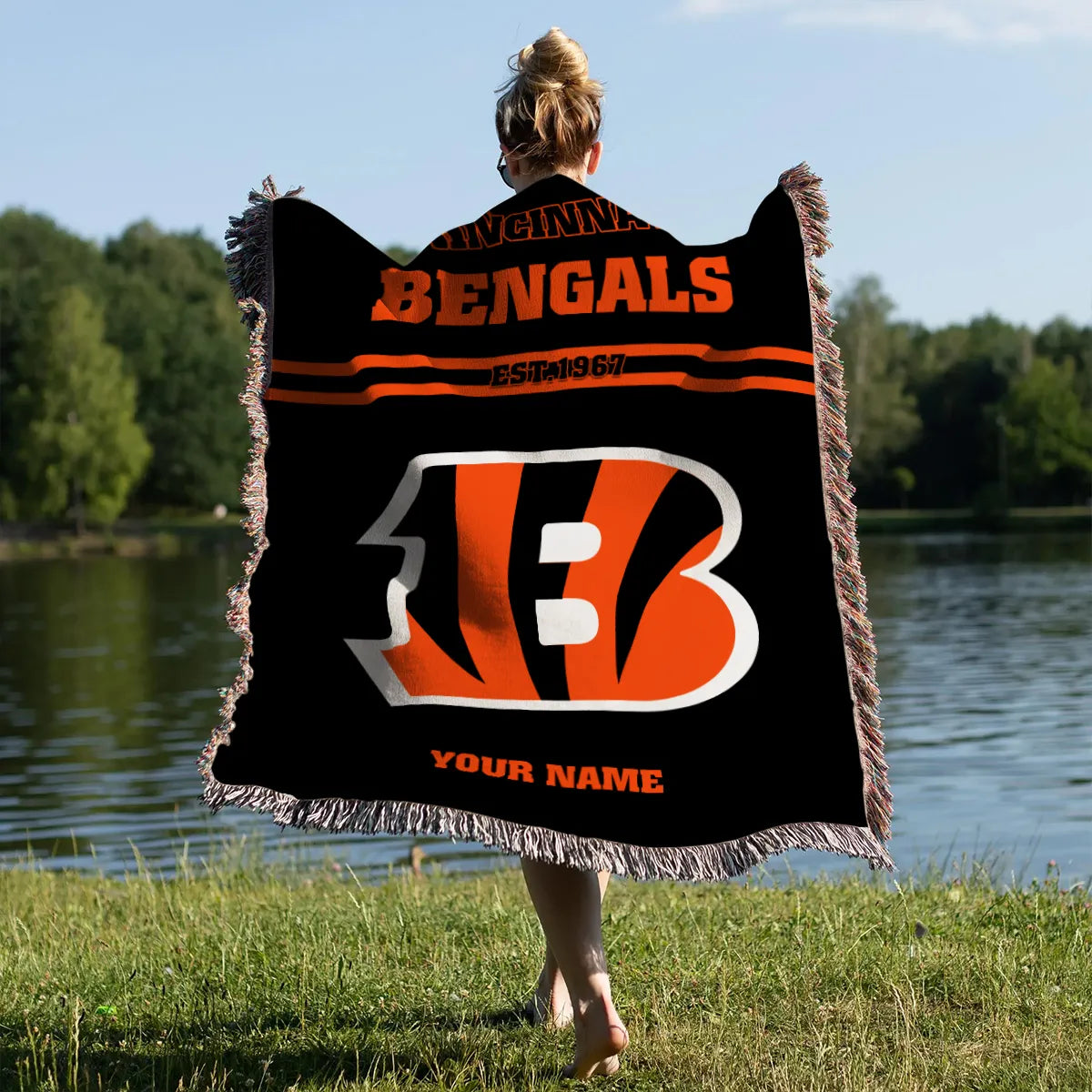 Cincinnati Bengals Premium New Woven Throw Blanket AZHGWVB00019