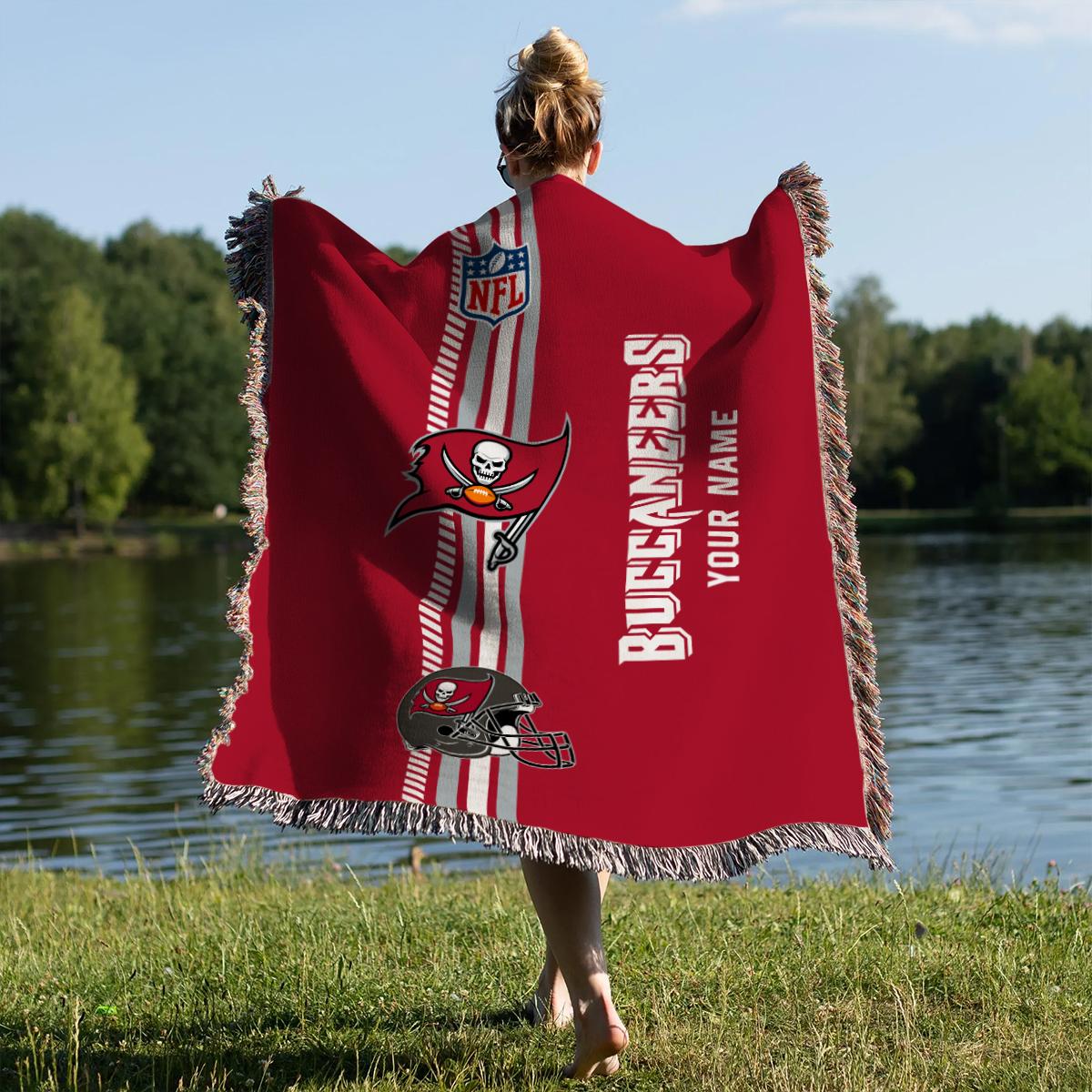 Tampa Bay Buccaneers Premium New Woven Throw Blanket AZMNWVB000079