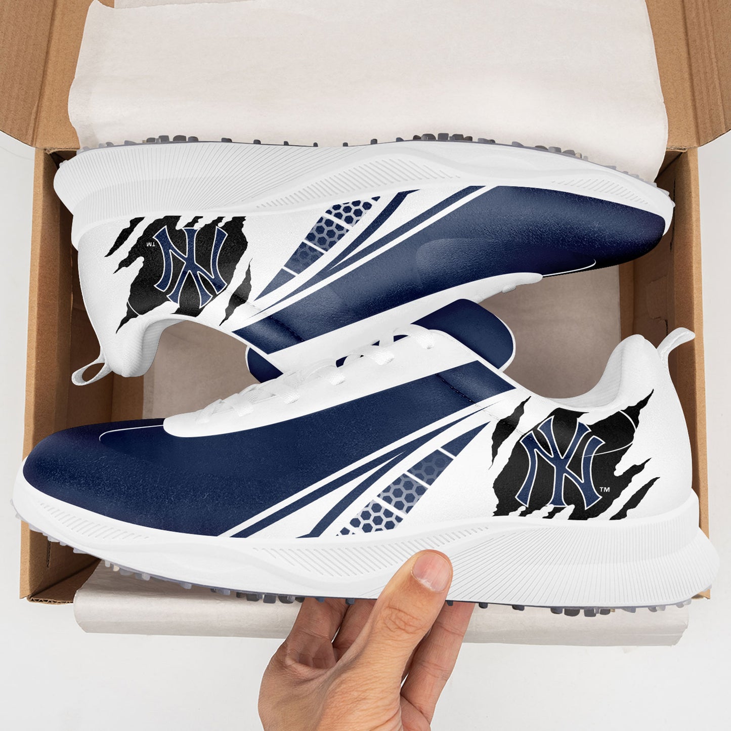 New York Yankees Limited Edition Precision Play Golf Shoes AZSPGS000046