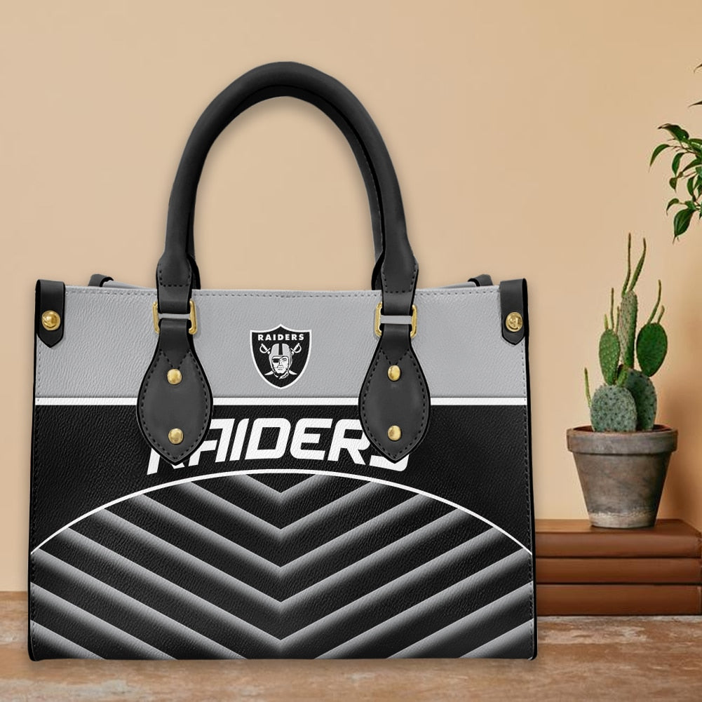 Las Vegas Raiders Personalized Leather Hand Bag BB130