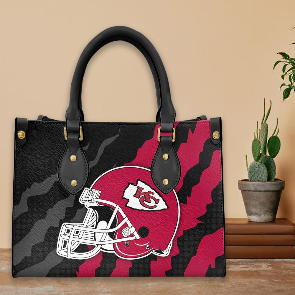 Kansas City Chiefs Personalized Leather Hand Bag BB131