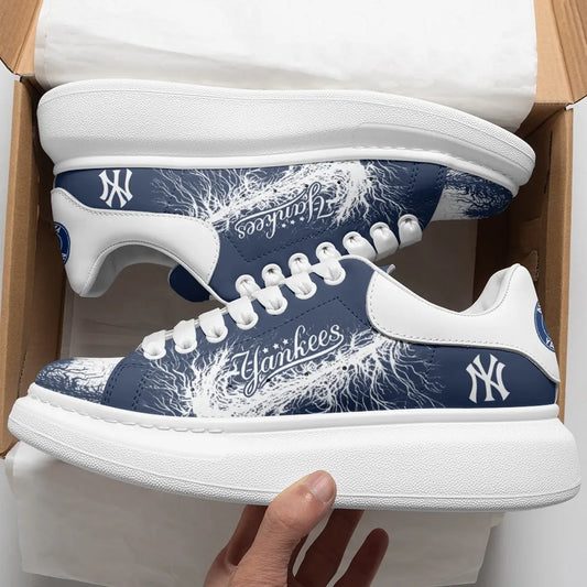 New York Yankees MQ Sneakers BG39