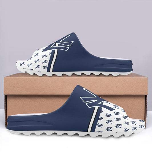 New York Yankees Yeezy Slippers Shoes SPT052