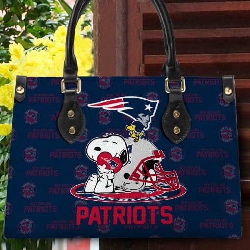 New England Patriots Personalized Leather Hand Bag BB154