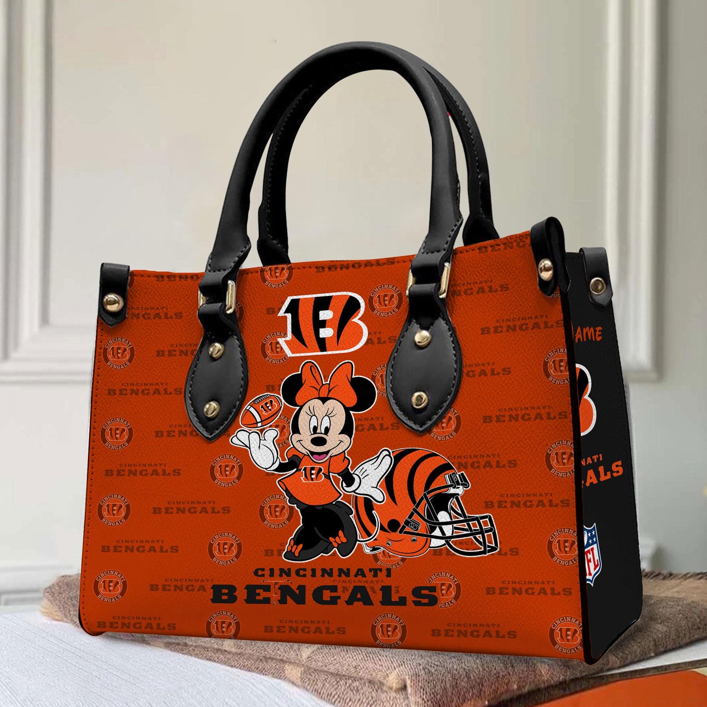 Cincinnati Bengals Personalized Leather Hand Bag BB400