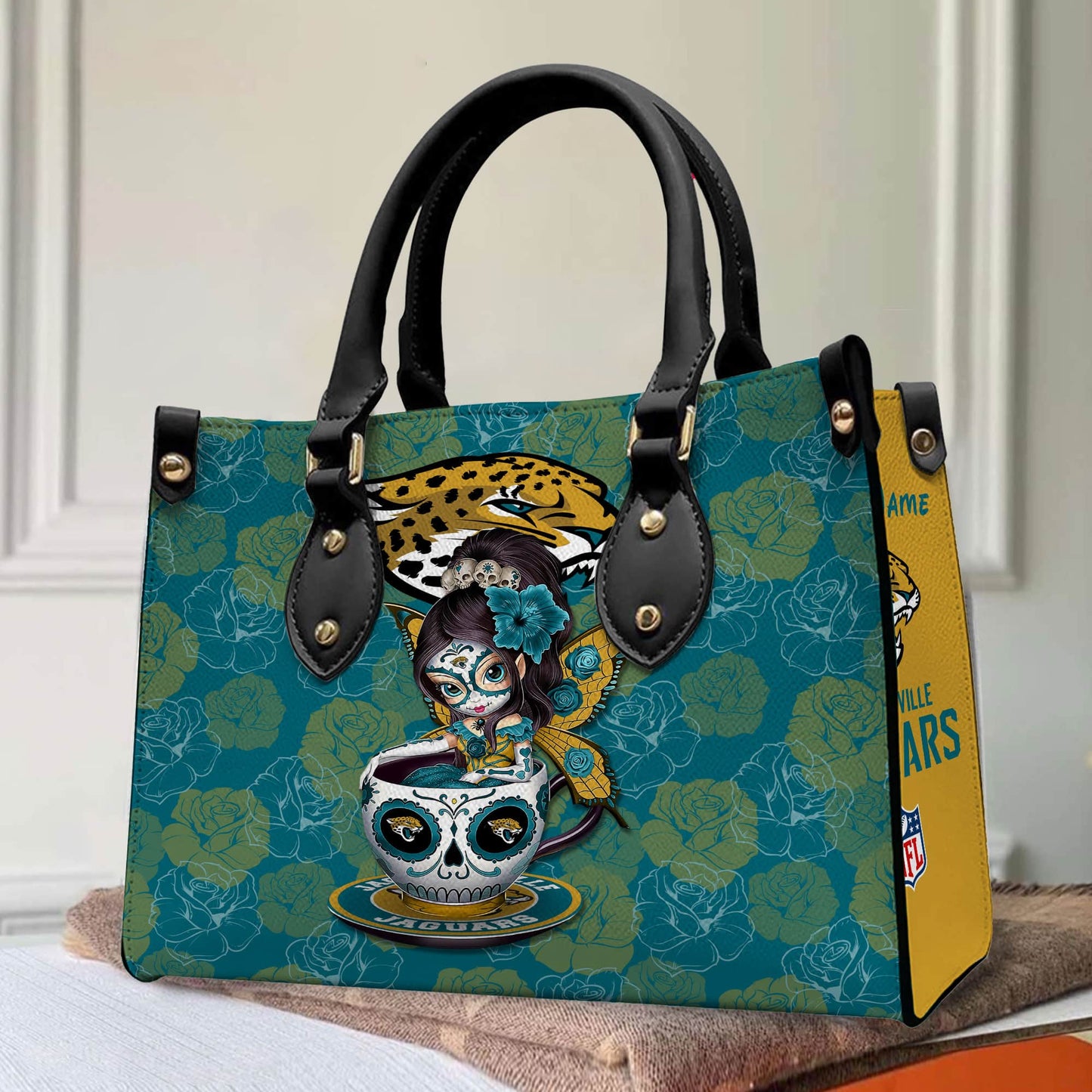 Jacksonville Jaguars Personalized Leather Hand Bag BB62