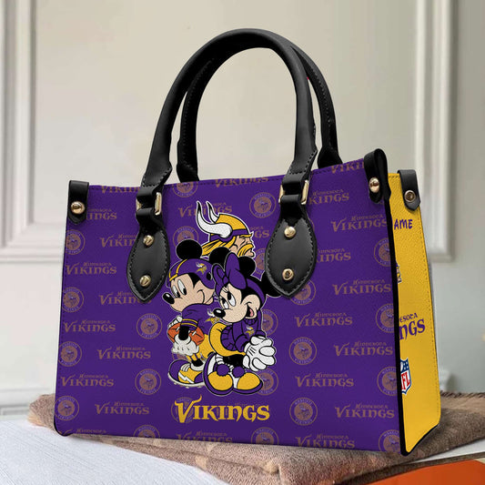 Minnesota Vikings Personalized Leather Hand Bag BB100