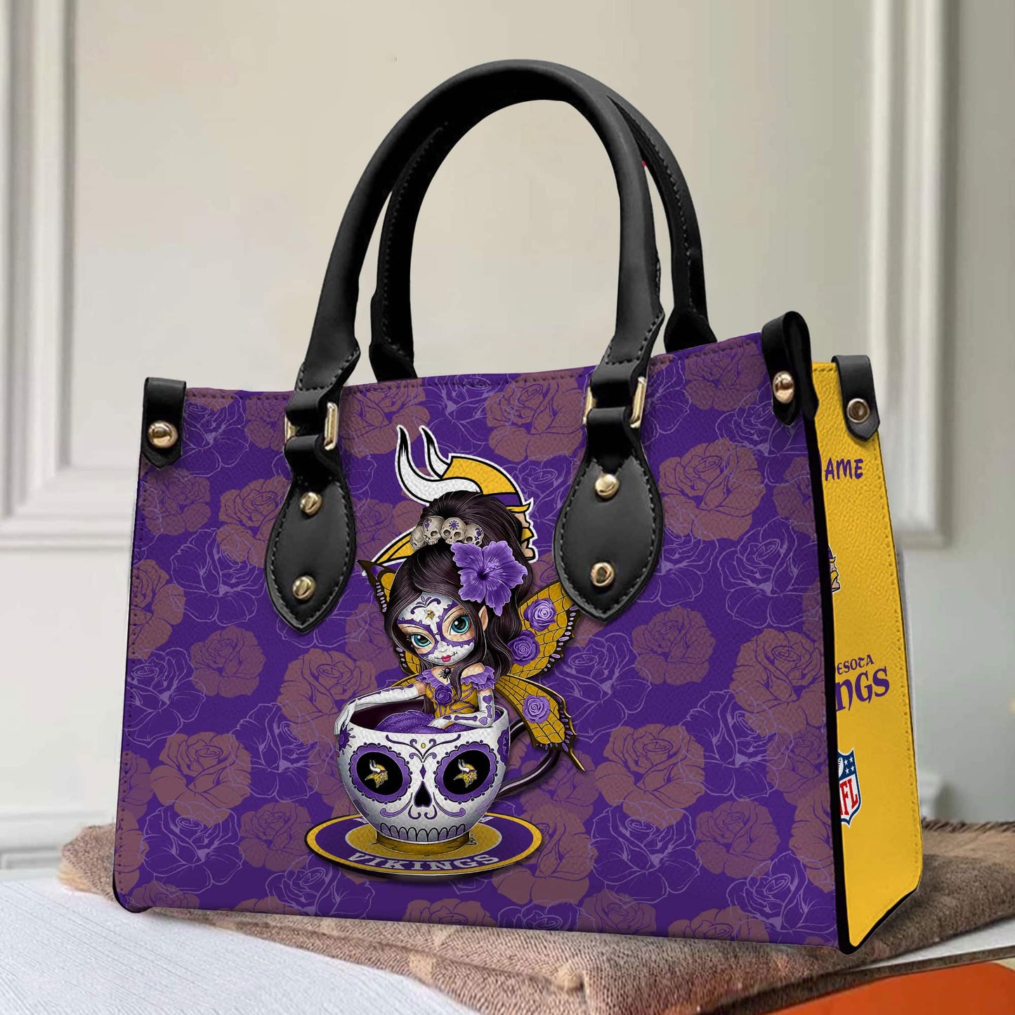 Minnesota Vikings Personalized Leather Hand Bag BB68