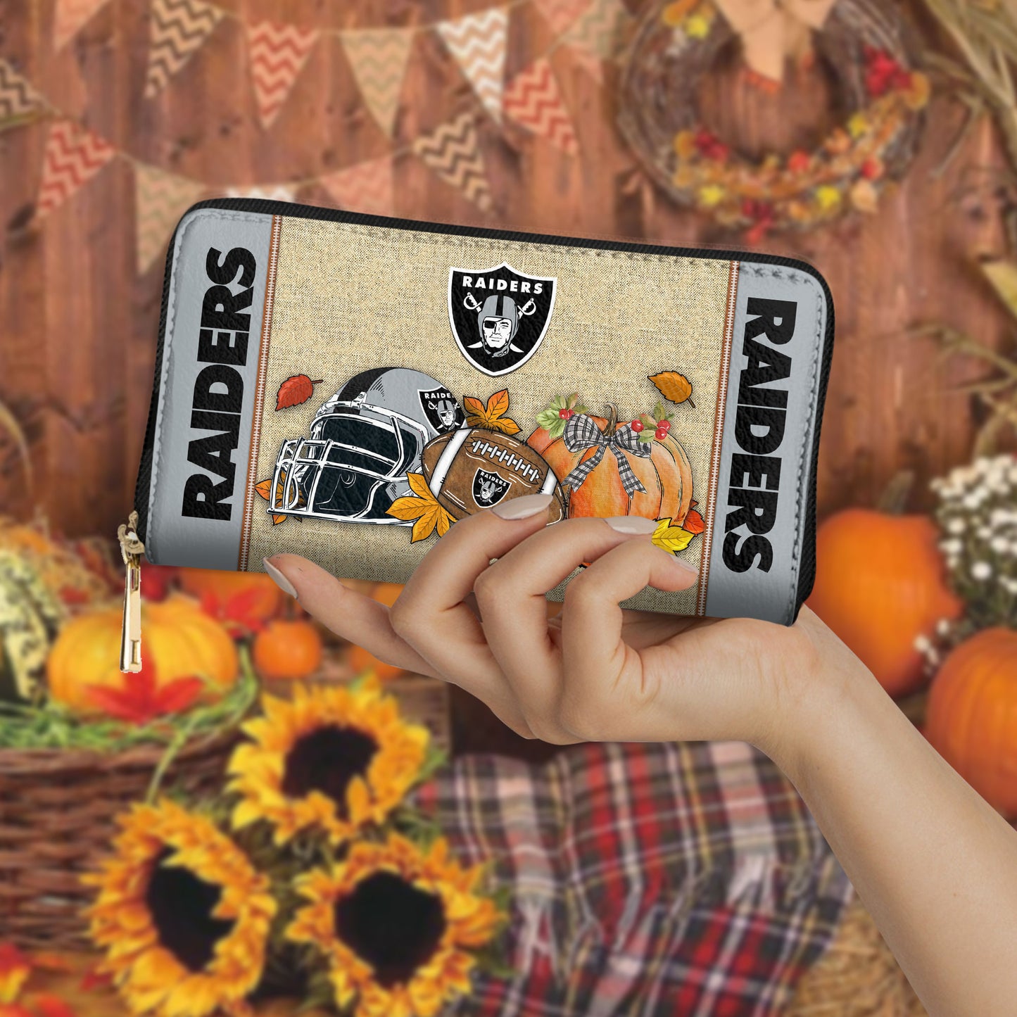 Las Vegas Raiders Women Zip Around Wallet Perfect Gift AZBTWWL000008