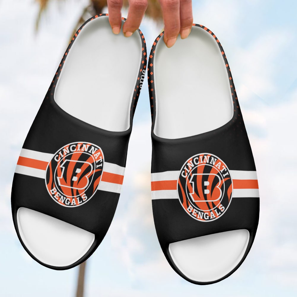 Cincinnati Bengals Personalized Yeezy Slippers Shoes SPT008