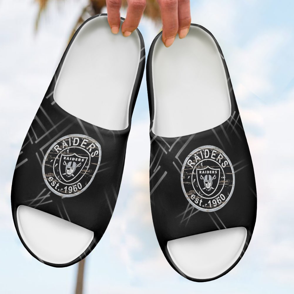 Las Vegas Raiders Yeezy Slippers Shoes SPT026