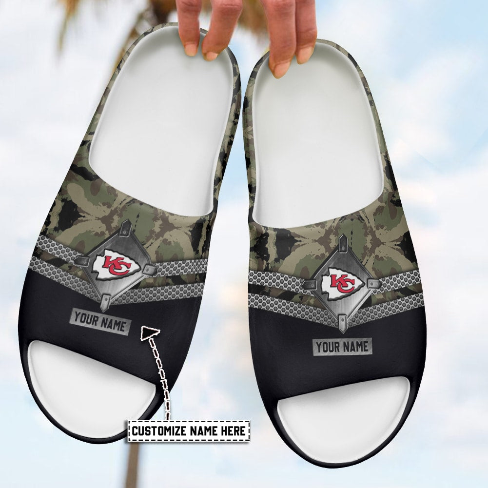 Kansas City Chiefs Personalized Yeezy Slippers Shoes SPT042