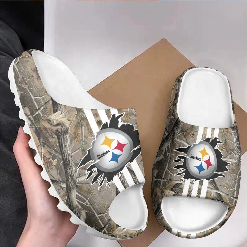 Pittsburgh Steelers Yeezy Slippers Shoes SPT046