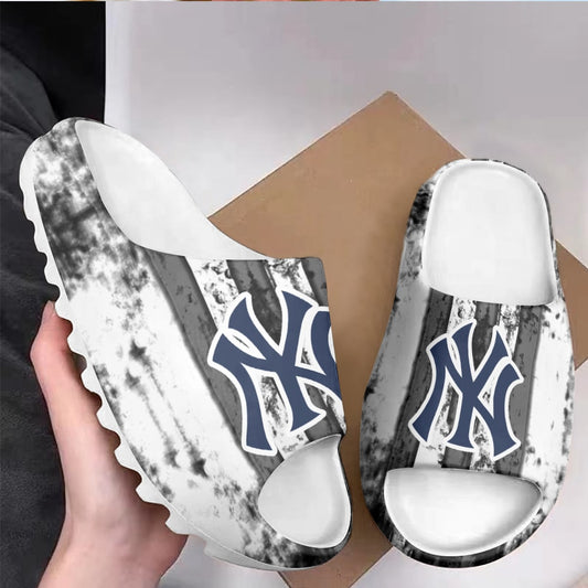 New York Yankees Yeezy Slippers Shoes SPT067