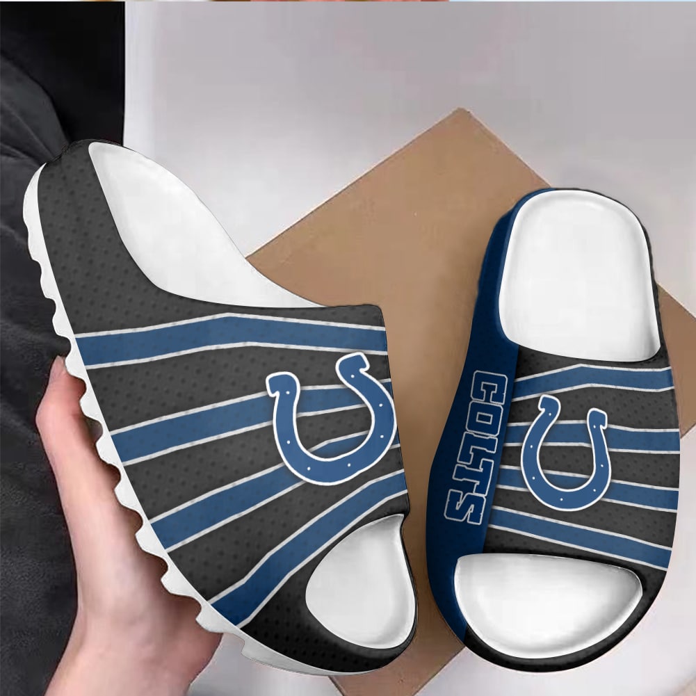 Indianapolis Colts Yeezy Slippers Shoes SPT068