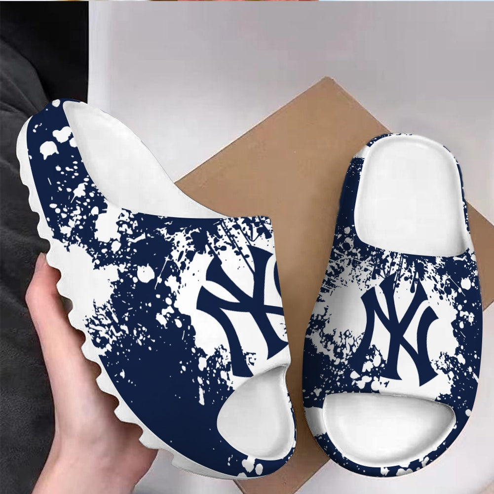 New York Yankees Yeezy Slippers Shoes SPT092