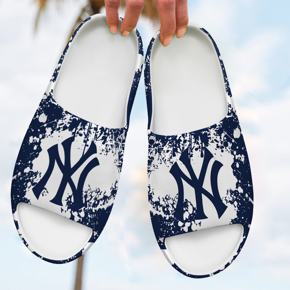 New York Yankees Yeezy Slippers Shoes SPT092