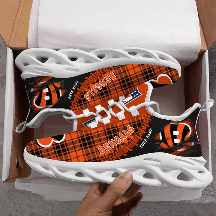 Cincinnati Bengals Personalized Yezy Running Sneakers SPD281