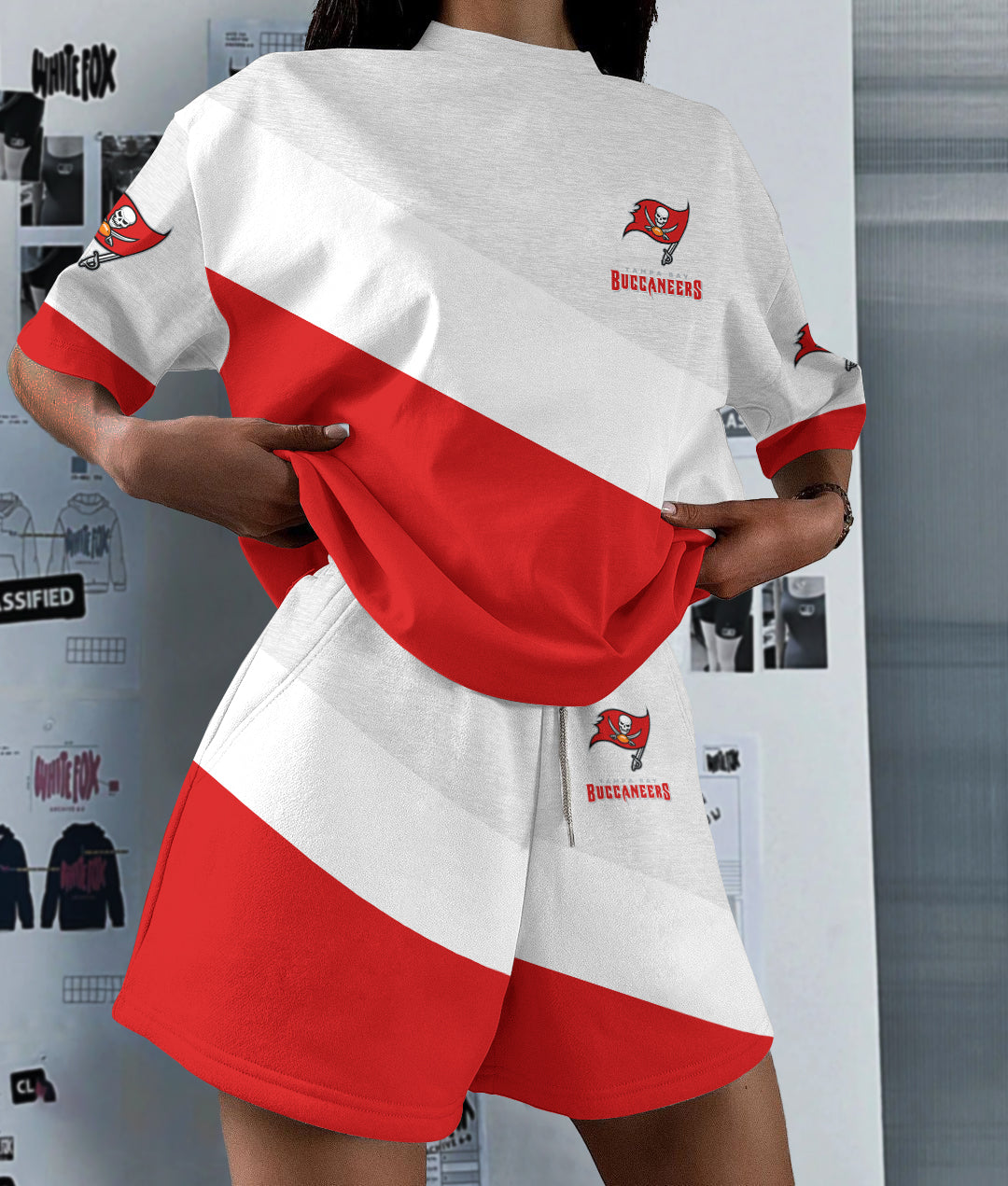 Tampa Bay Buccaneers Limited Edition Top And Shorts Two-Piece Suits (2)