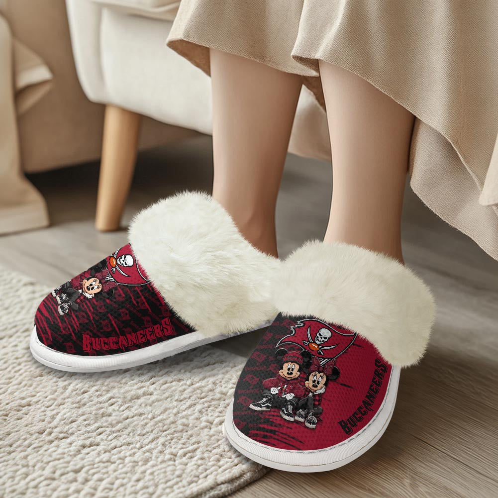 Tampa Bay Buccaneers Winter Comfy Cotton Fuzzy Slippers AZBTFSL000002