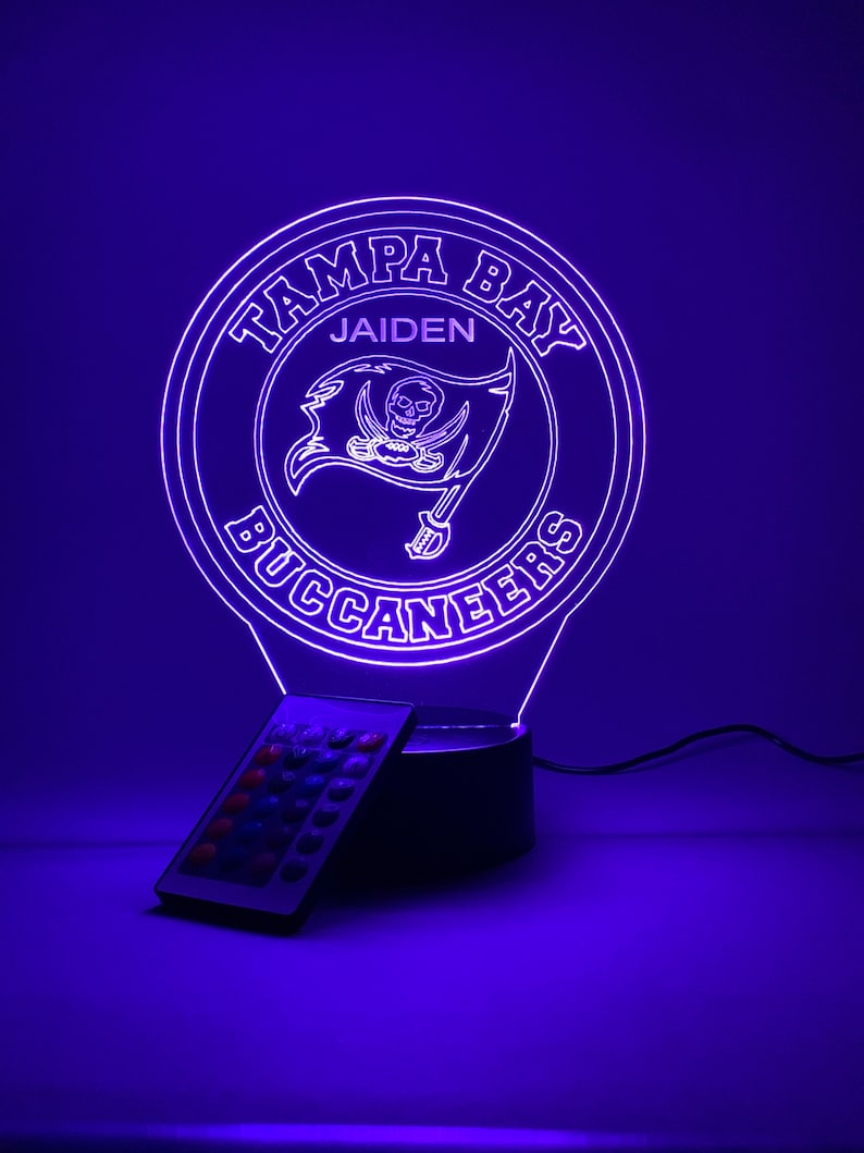 Tampa Bay Buccaneers Personalized 3D Lamp For Sport Fans AZ3DLA030