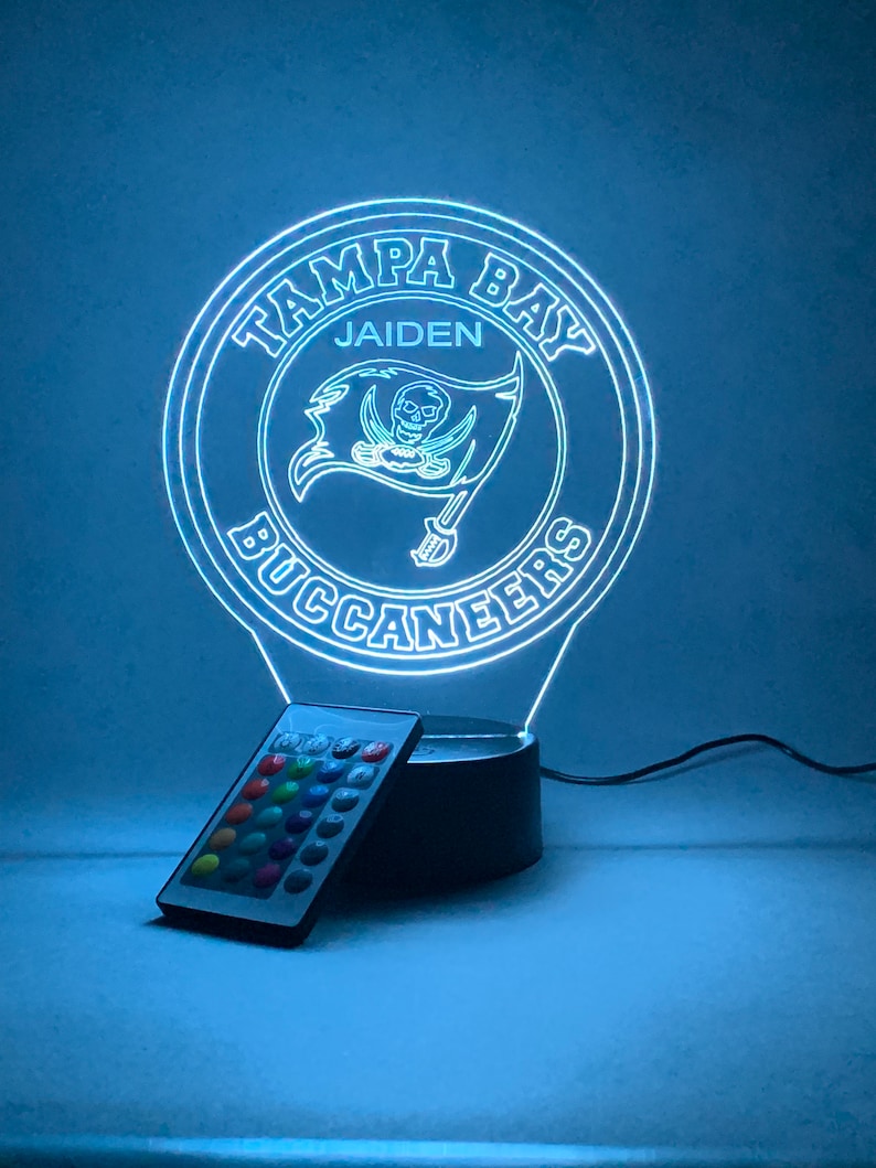 Tampa Bay Buccaneers Personalized 3D Lamp For Sport Fans AZ3DLA030